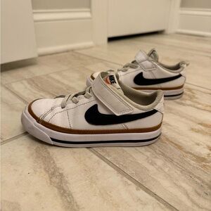 Nike Unisex Kids Court Legacy White Black Dessert Light Brown Toddler Size 9